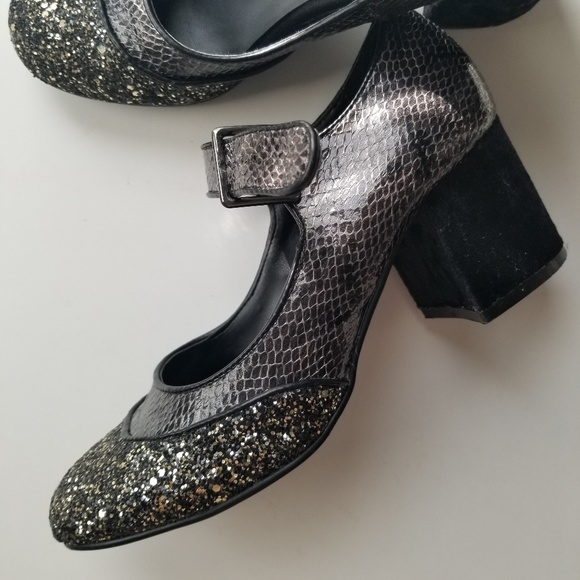 Nasty Gal Shoes - Nasty Gal x Courtney Love Pageant Shoes - SZ 7